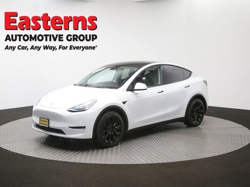 Used 2021 Tesla Model Y Long Range AWD/4WD image 50