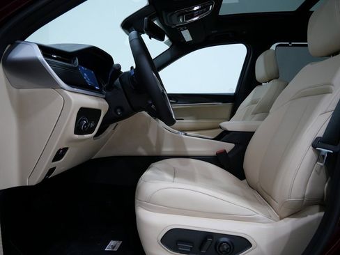 New 2025 Jeep Grand Cherokee Limited w/ Luxury Tech Group II image 13