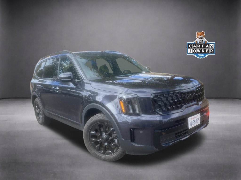Used 2025 Kia Telluride AWD image 2