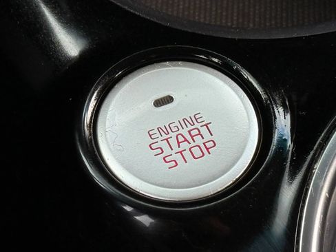 Used 2017 Kia Soul ! FWD image 27