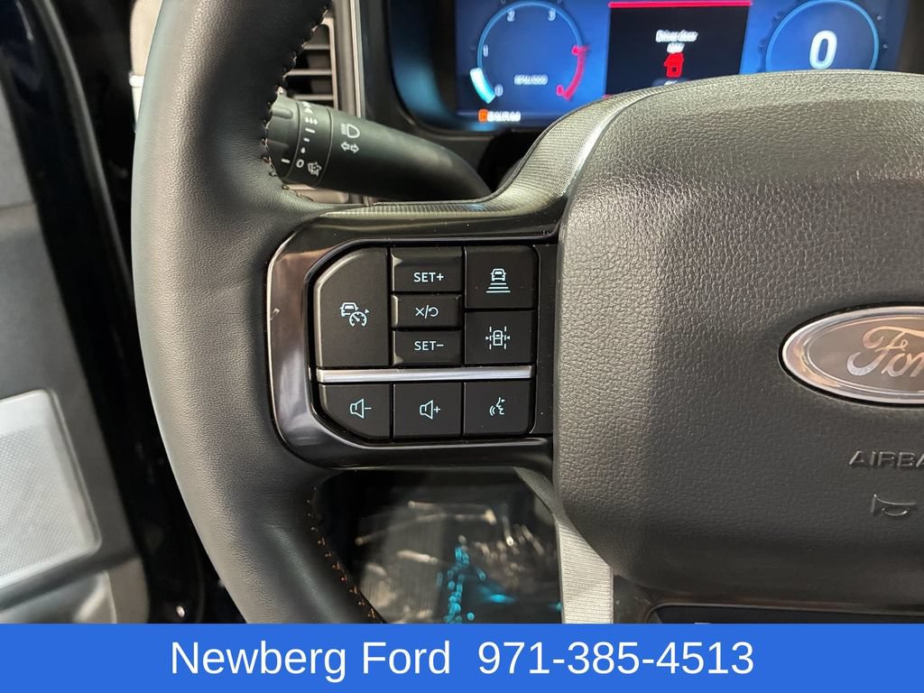 Used 2023 Ford F350 Platinum AWD/4WD image 24