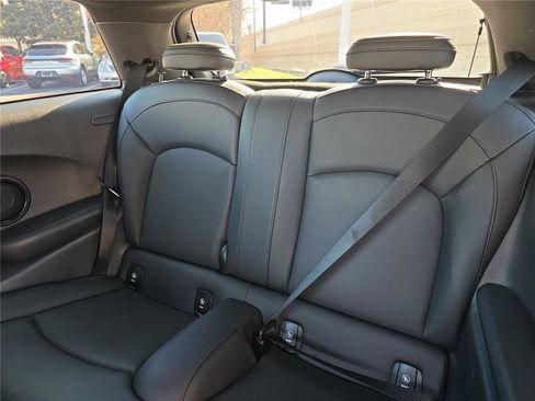 Used 2023 MINI Cooper S image 10