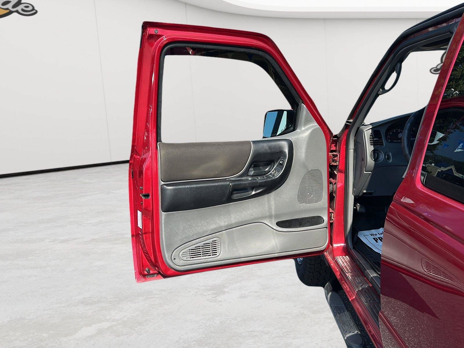 Used 2007 Ford Ranger STX RWD image 13