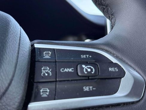 Used 2024 Jeep Compass Limited AWD/4WD image 23