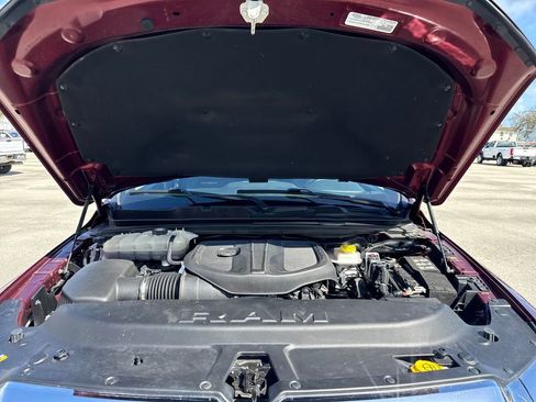 Used 2025 RAM 1500 Laramie image 28