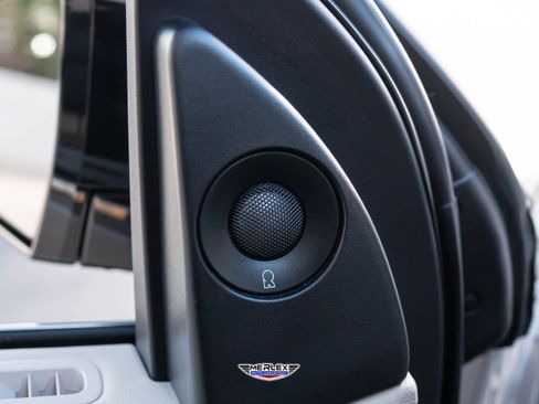 Used 2018 Lincoln Navigator Select w/ Technology Package image 46