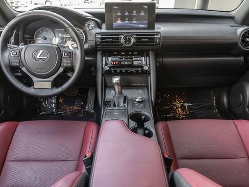 Used 2024 Lexus IS 300 F Sport RWD image 7