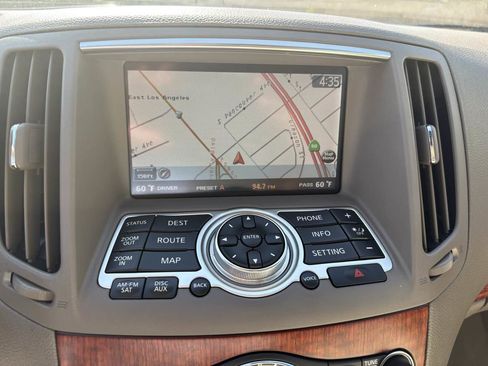 Used 2009 INFINITI G37 Sport w/ Premium Pkg image 25