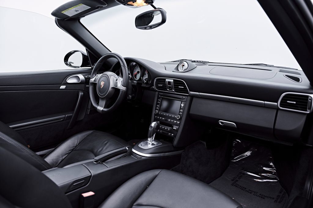 Used 2010 Porsche 911 Turbo AWD/4WD image 49