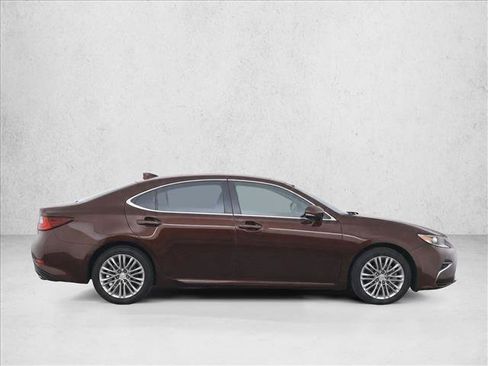 Used 2017 Lexus ES 350 w/ Premium Package FWD image 8
