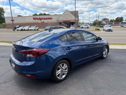 Used 2019 Hyundai Elantra SEL FWD image 5