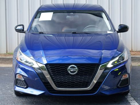 Used 2022 Nissan Altima 2.5 SR FWD image 39