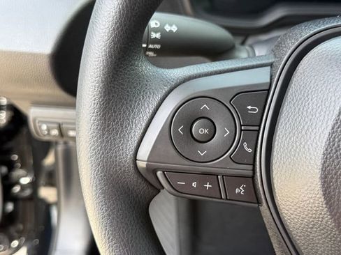 Used 2026 Toyota Corolla LE image 17