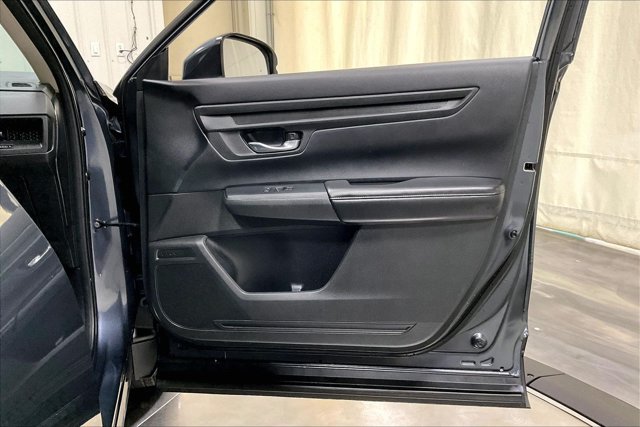 Used 2025 Honda CR-V LX image 24