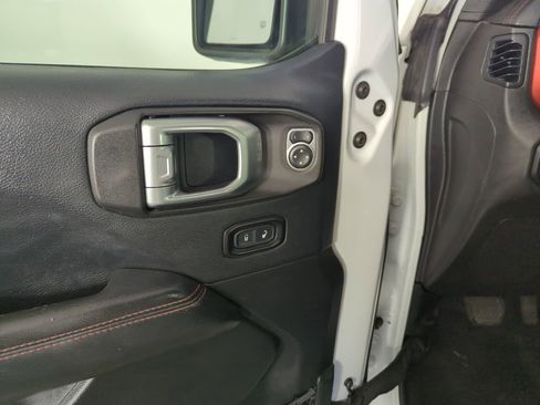 Used 2019 Jeep Wrangler Unlimited Rubicon AWD/4WD image 18
