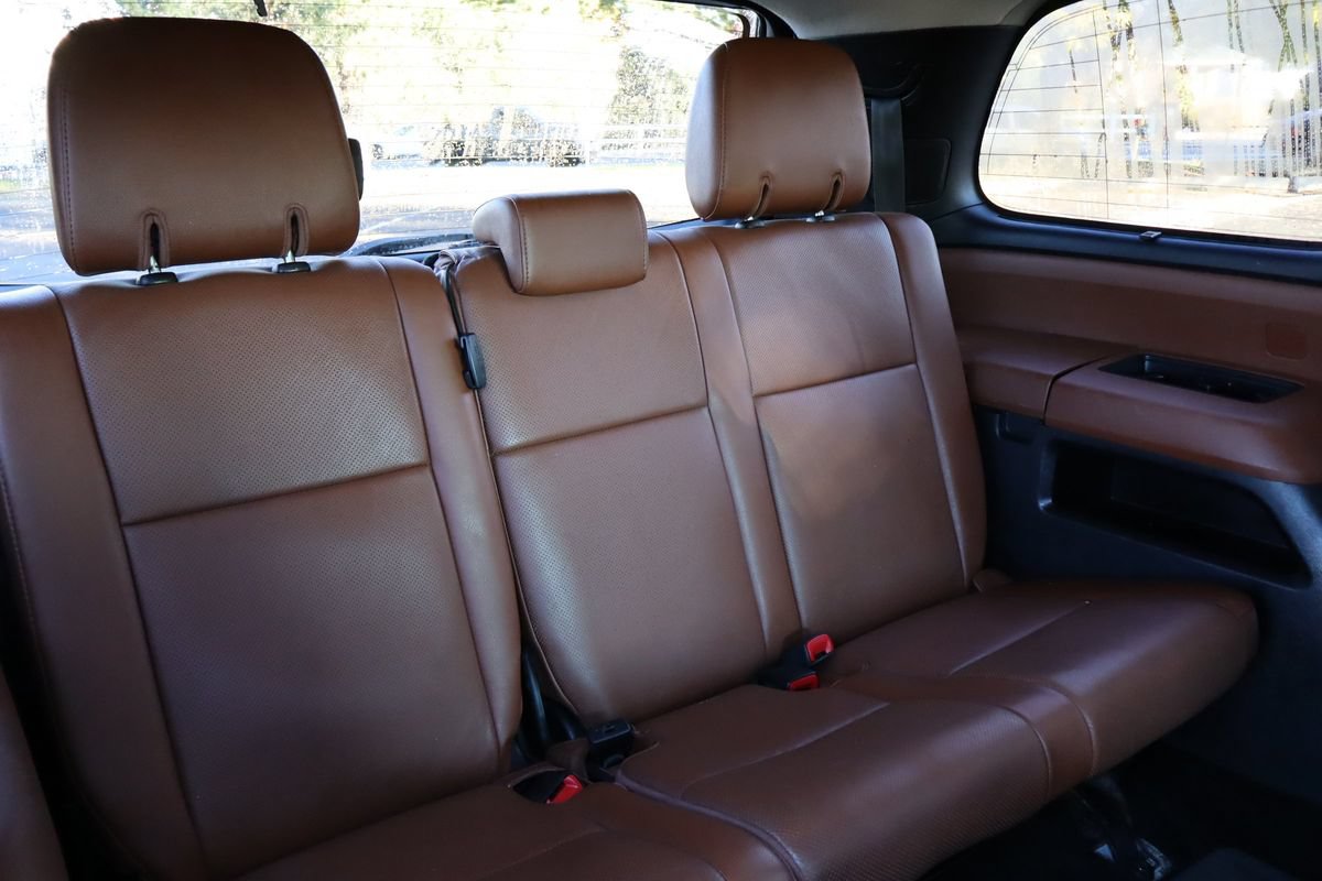 Used 2013 Toyota Sequoia Platinum AWD/4WD image 22