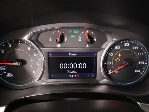 Used 2022 Chevrolet Traverse LT FWD image 4