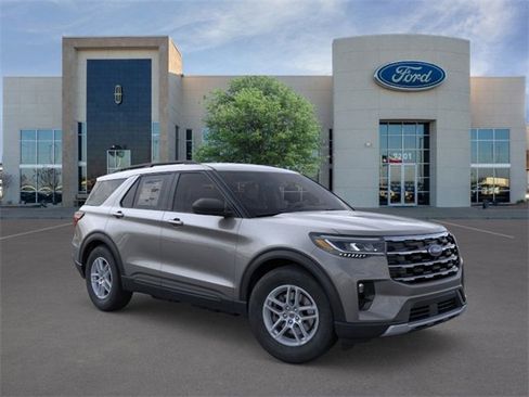 New 2026 Ford Explorer Active w/ Active Comfort Package image 7