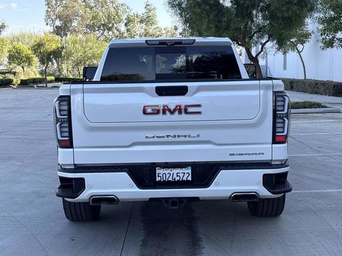 Used 2020 GMC Sierra 1500 Denali w/ Denali Ultimate Package AWD/4WD image 4