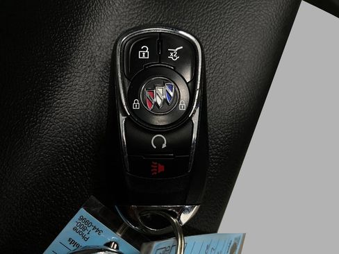 Used 2021 Buick Encore GX Essence image 30