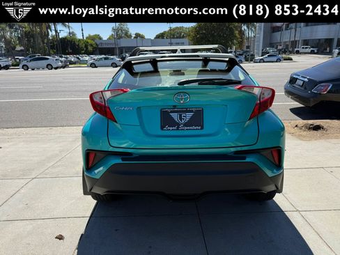 Used 2018 Toyota C-HR XLE FWD image 6