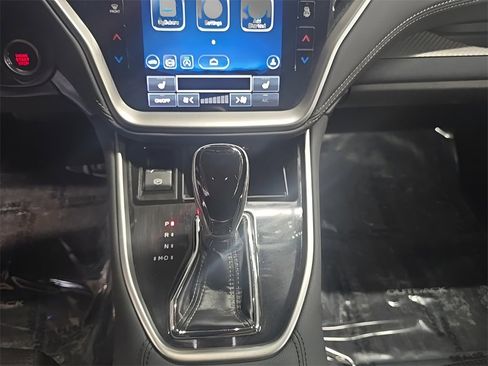 Used 2021 Subaru Outback Premium image 26