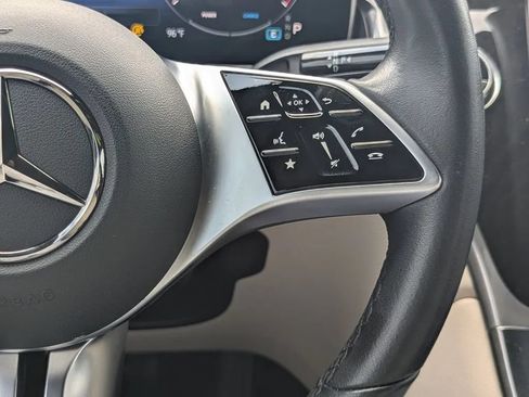 Used 2023 Mercedes-Benz GLC 300 image 22