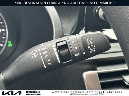 Used 2023 Kia Seltos LX AWD/4WD image 12