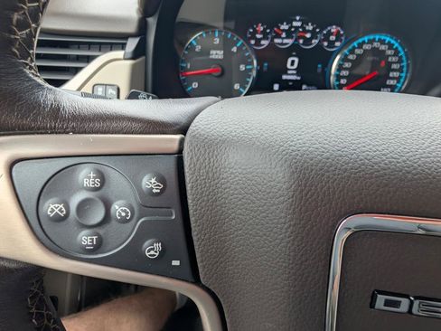 Used 2019 GMC Yukon Denali w/ Open Road Package AWD/4WD image 29