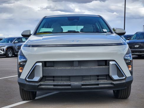 New 2026 Hyundai Kona SE AWD/4WD image 8