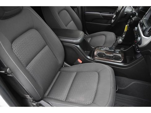 Used 2019 GMC Canyon SLE w/ SLE Convenience Package image 28