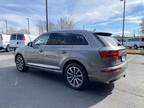Used 2017 Audi Q7 3.0T Premium Plus w/ Premium Plus Package image 7