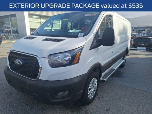 Used 2025 Ford Transit 250 Low Roof w/ Exterior Upgrade Package RWD image 4