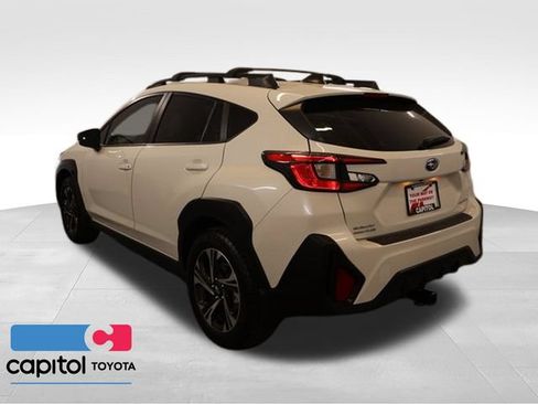 Used 2024 Subaru Crosstrek 2.0i Premium AWD/4WD image 4