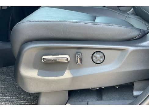 Used 2026 Honda Odyssey EX-L image 13