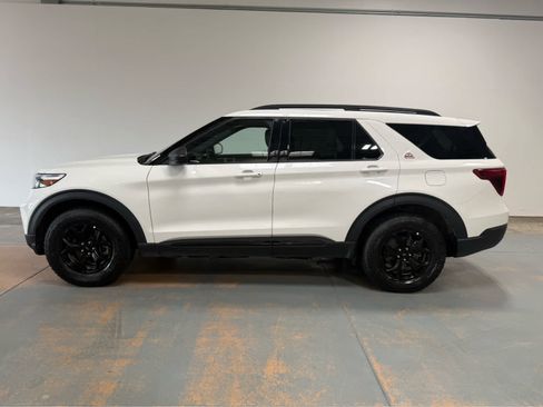 Used 2023 Ford Explorer Timberline AWD/4WD image 2