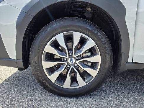 Certified 2025 Subaru Outback Limited XT AWD/4WD image 30