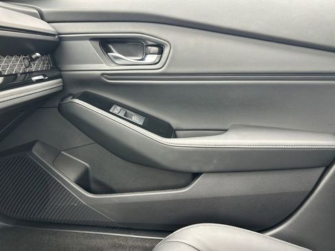 Certified 2025 Honda Accord Touring image 29