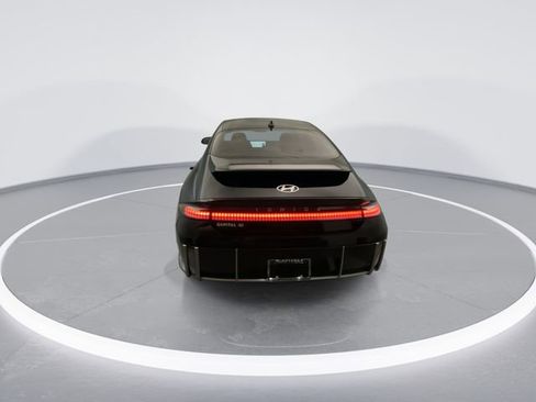 Used 2024 Hyundai Ioniq 6 SEL RWD image 5