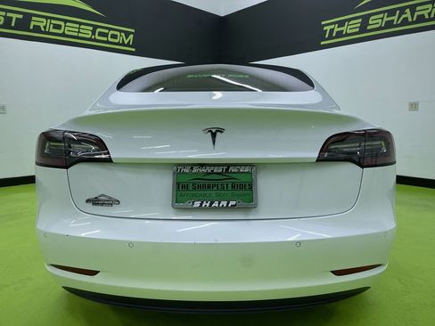 Used 2020 Tesla Model 3 Standard Range Plus image 8