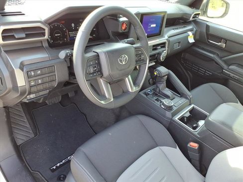 New 2026 Toyota Tacoma TRD Off-Road AWD/4WD image 4