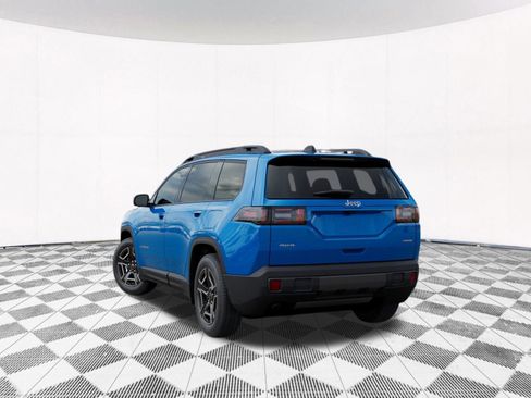 New 2026 Jeep Cherokee Laredo image 4