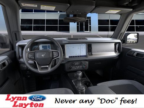 New 2025 Ford Bronco 4-Door image 9