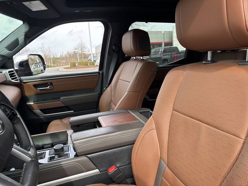 Used 2023 Toyota Tundra 1794 Edition image 9