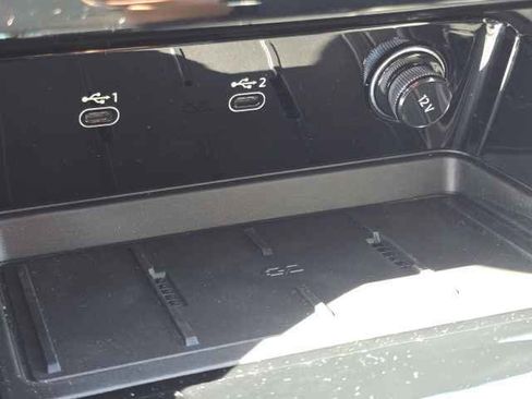 Used 2025 Audi Q5 Premium Plus w/ Premium Plus image 12