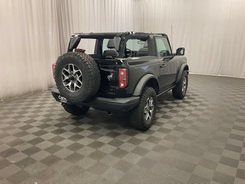 Used 2024 Ford Bronco Badlands AWD/4WD image 2
