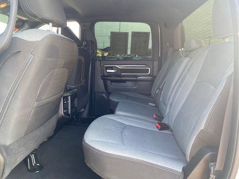 Used 2024 RAM 2500 Big Horn w/ Off Road Package AWD/4WD image 21
