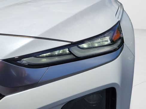 Used 2019 Hyundai Santa Fe SEL FWD image 24