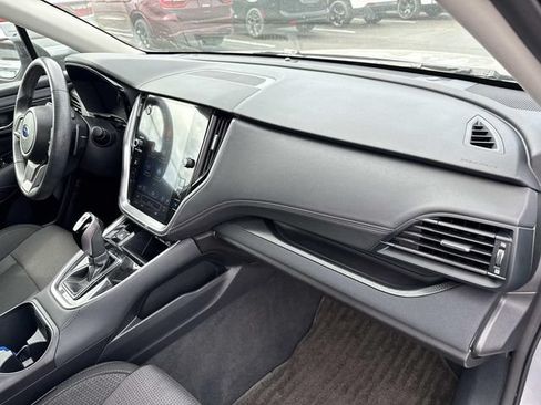 Used 2024 Subaru Outback Premium AWD/4WD image 33