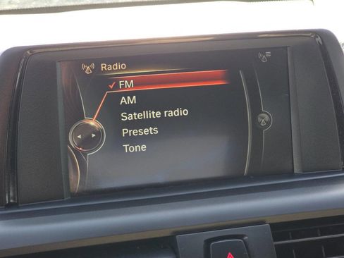 Used 2017 BMW 230i xDrive 230i xDrive AWD 2dr Coupe image 15